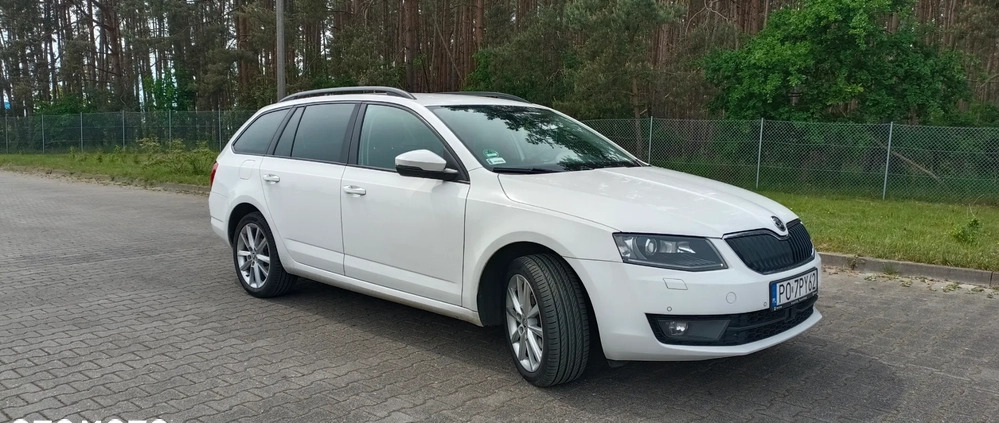 Skoda Octavia cena 44000 przebieg: 252000, rok produkcji 2015 z Trzciel małe 56